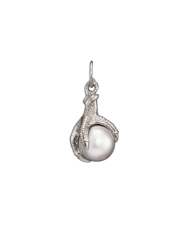 Women’s classic earrings-Big Claw Silver Earring w. Pearl