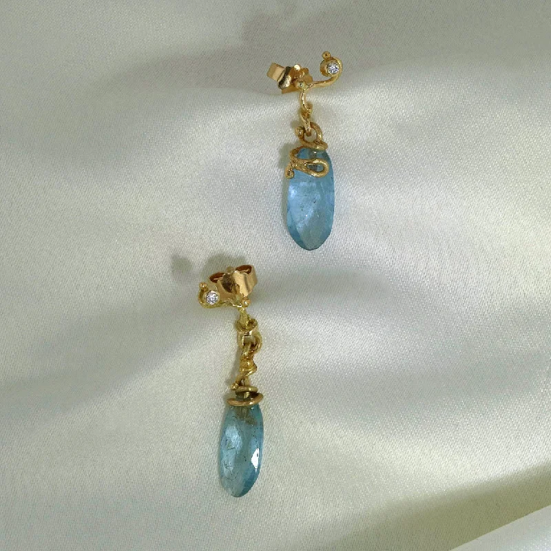 Women’s circle earrings-Seafire 18K & 22K Gold Earring w. Aquamarines & Diamonds