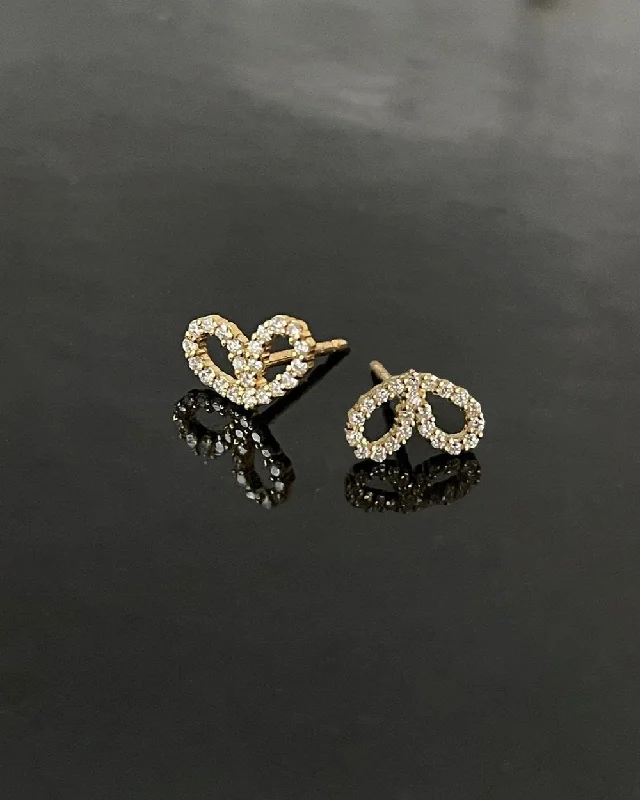 Women’s flower earrings-Small Bow 14K Gold Earring w. Diamonds