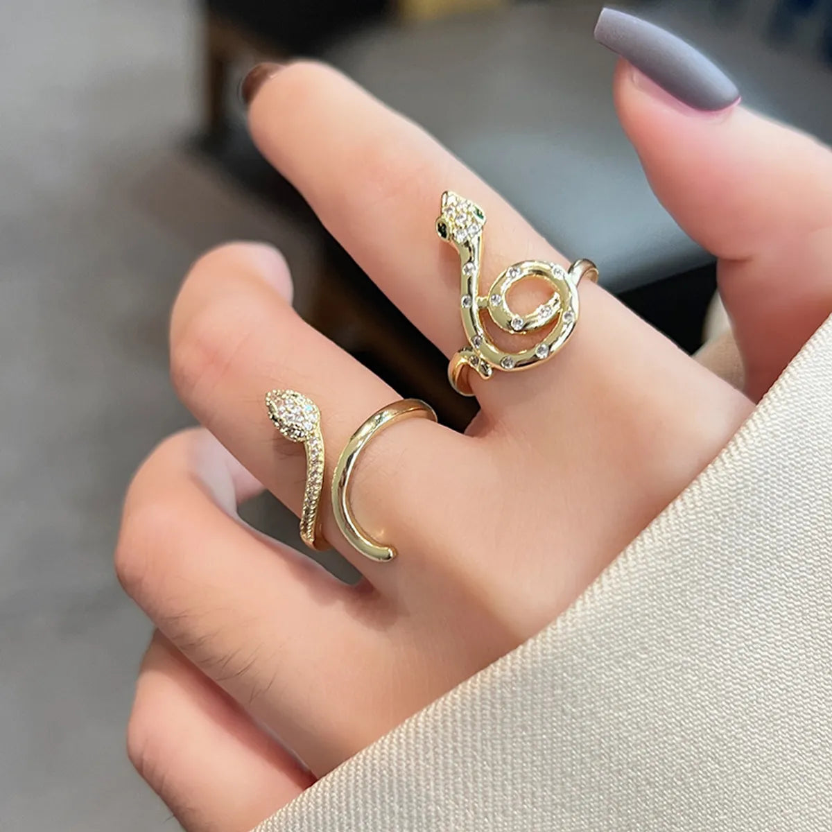 Women’s minimalist diamond rings-Novelty Snake Silver Plated Plating Inlay Rhinestones Women'S Open Rings