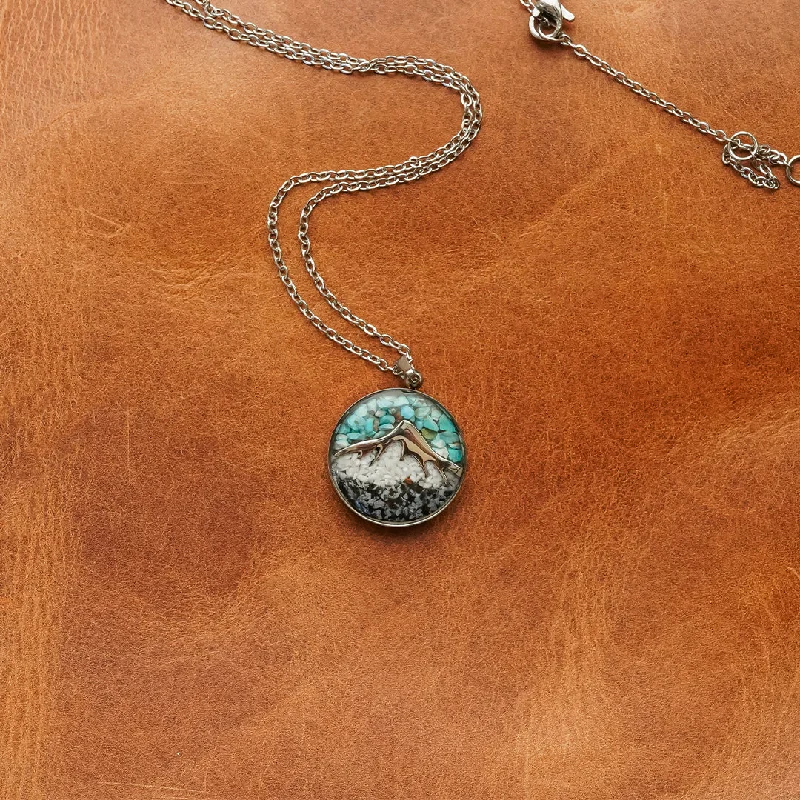 Women’s boho necklaces-The Grand Peak