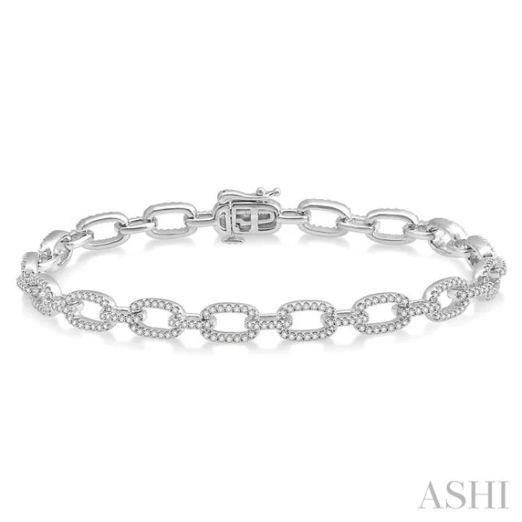 Women’s vintage-inspired bracelets-1 1/2 Ctw Round Cut Diamond Encrusted Link Chain Bracelet in 14K White Gold