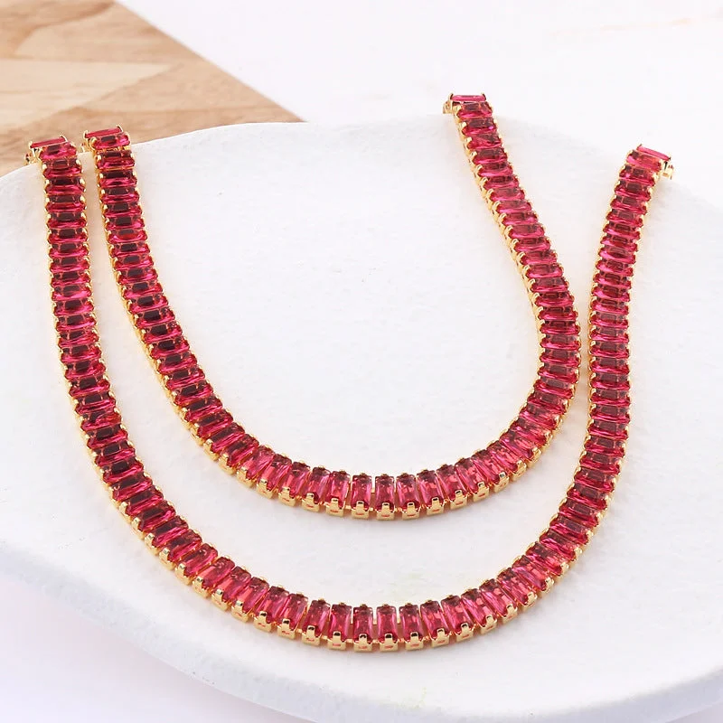 18K Gold 2.5 * 5mm Horizontal Rose Red