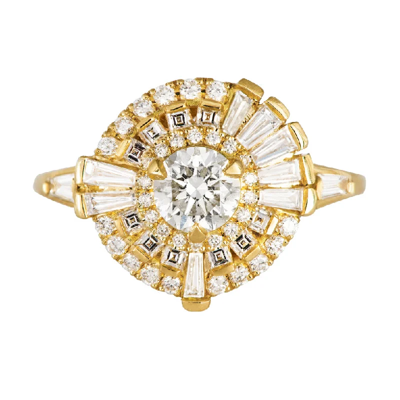 Women’s rose gold engagement rings-Round Diamond Cluster Ring with Asymmetric Frills