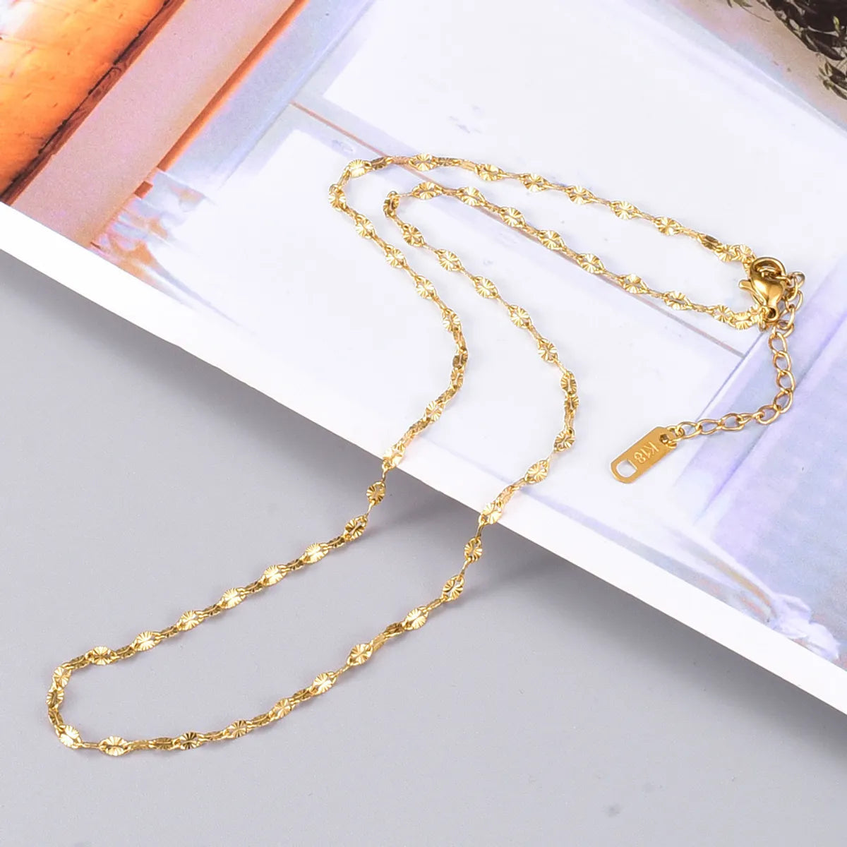 Women’s gold chain necklaces-Simple Fashion Necklace