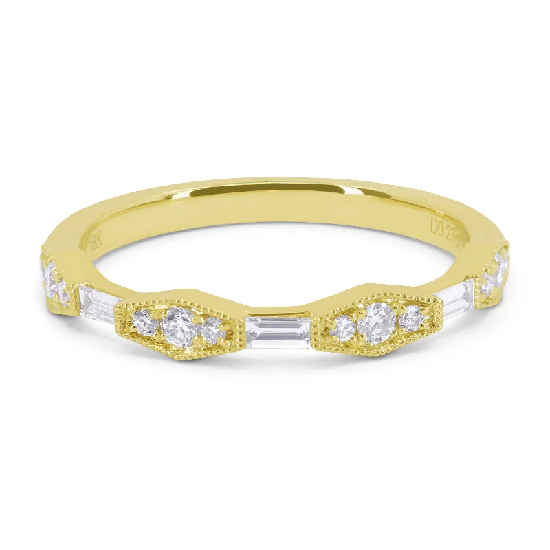 Women’s three-stone engagement rings-14K Yellow Gold,white Diamond Ring