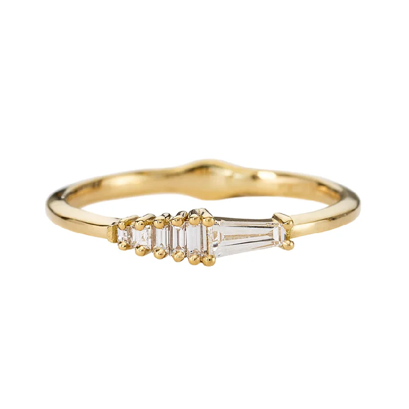 Women’s trendy rings-Dainty Trapeze Diamond Ring - Geometric Cluster Ring