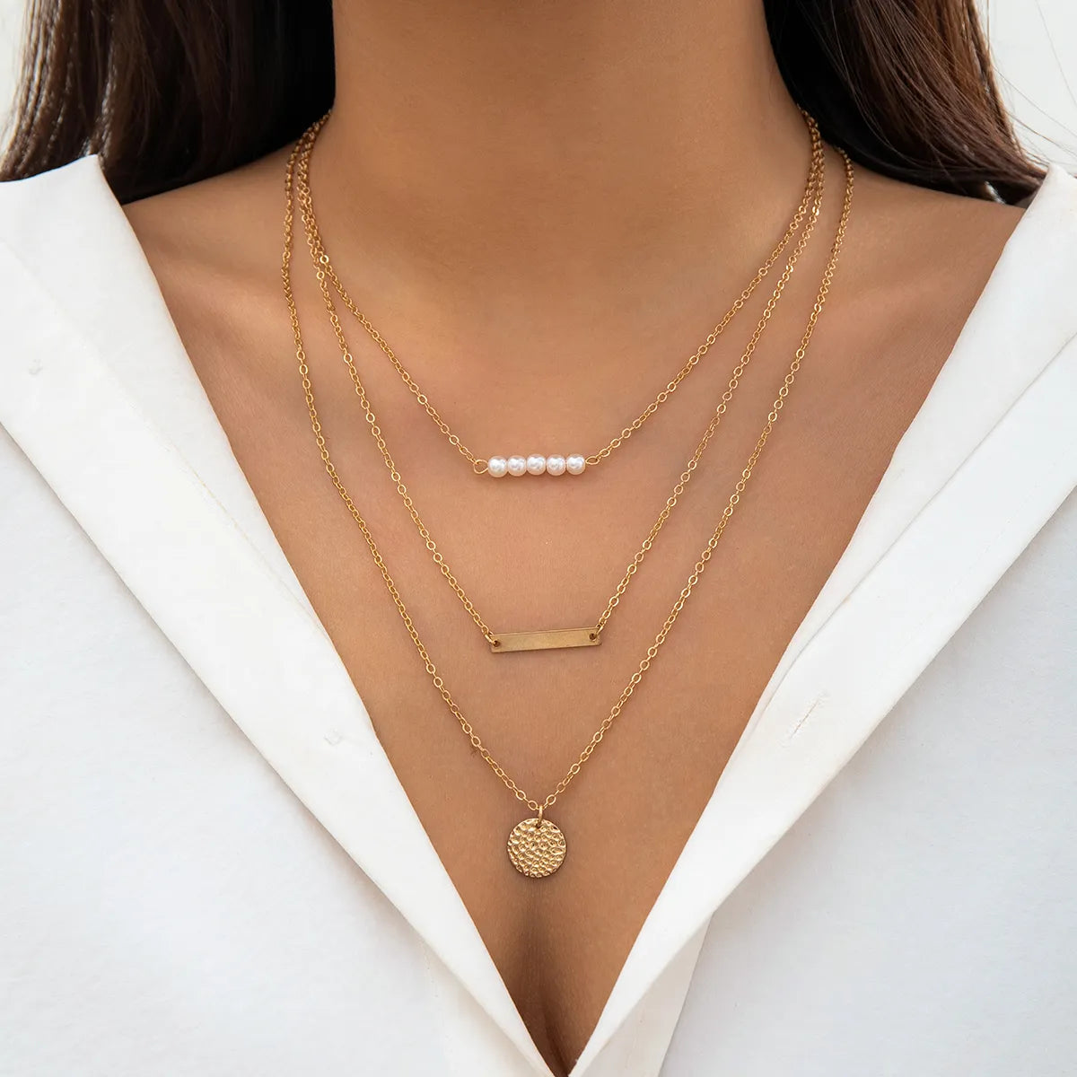 Women’s diamond necklaces-Simple Style Round Rectangle Imitation Pearl Alloy Copper Chain Women's Layered Necklaces