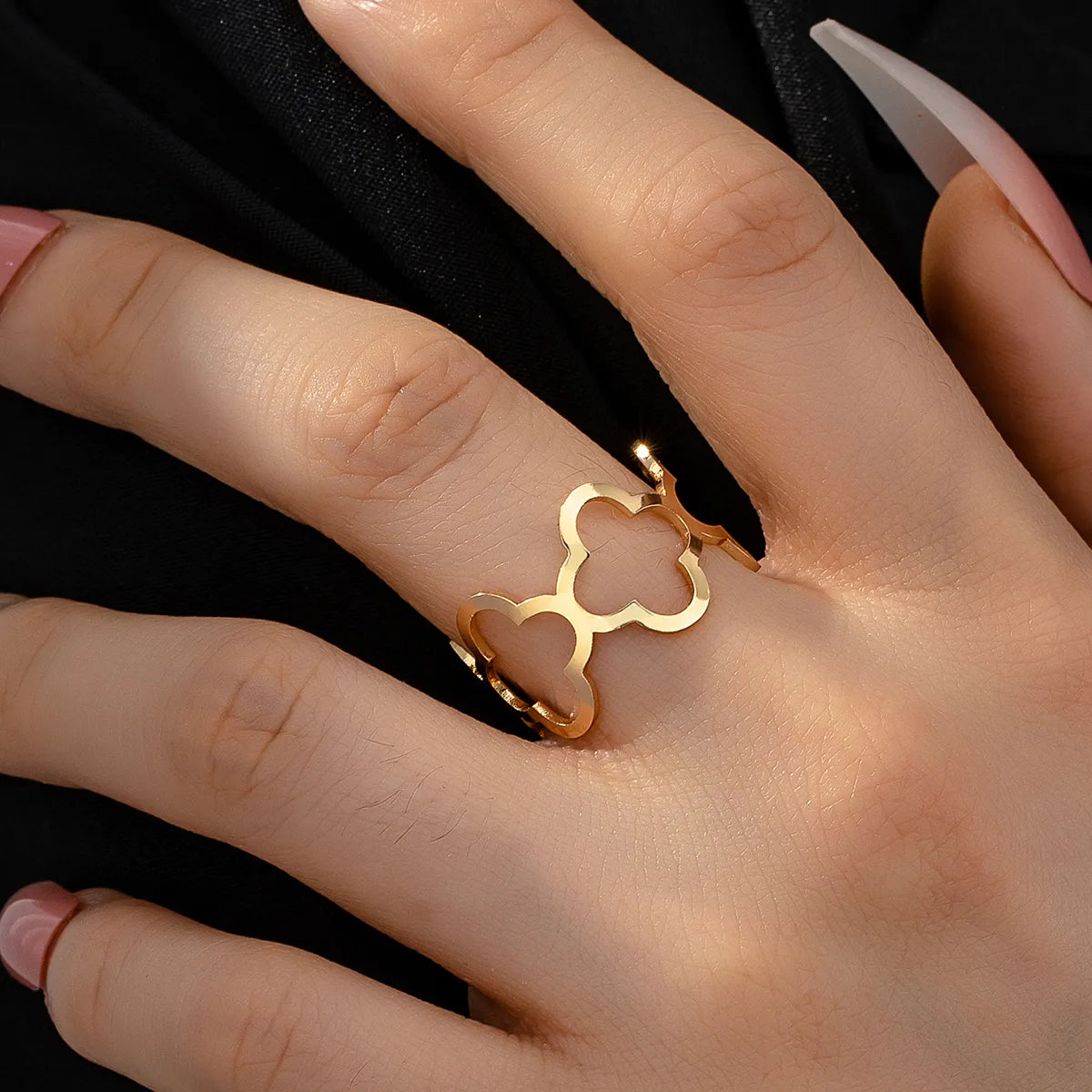 Women’s large statement rings-Basic Simple Style Classic Style Flower Iron Hollow Out Women'S Open Rings