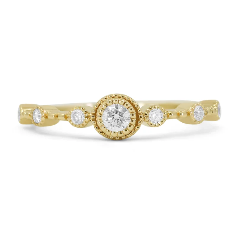 Women’s round cut solitaire engagement rings-14K Yellow Gold,white Diamond Ring