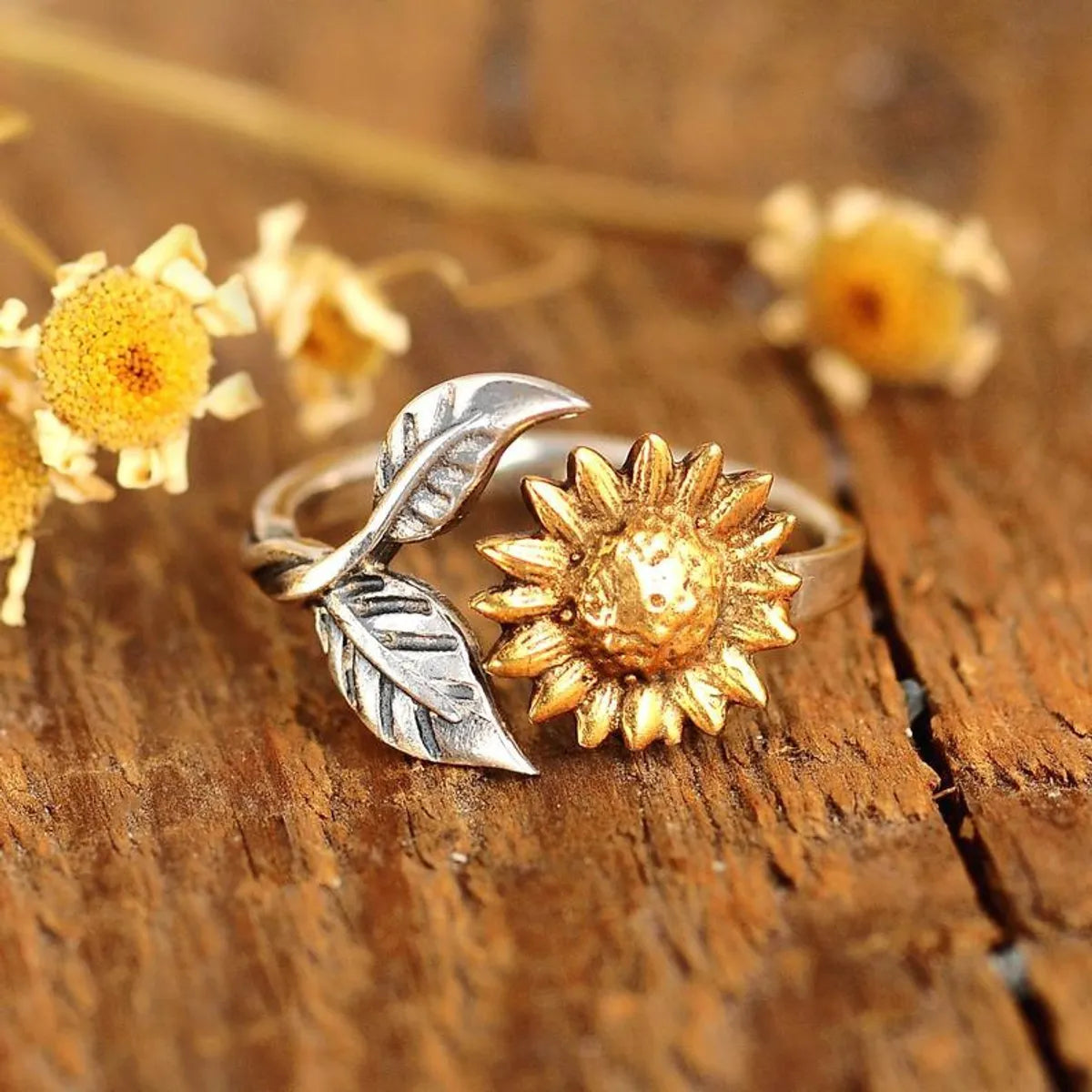 Women’s fashion gold rings-1 Piece Simple Style Flower Alloy Plating Women'S Open Ring