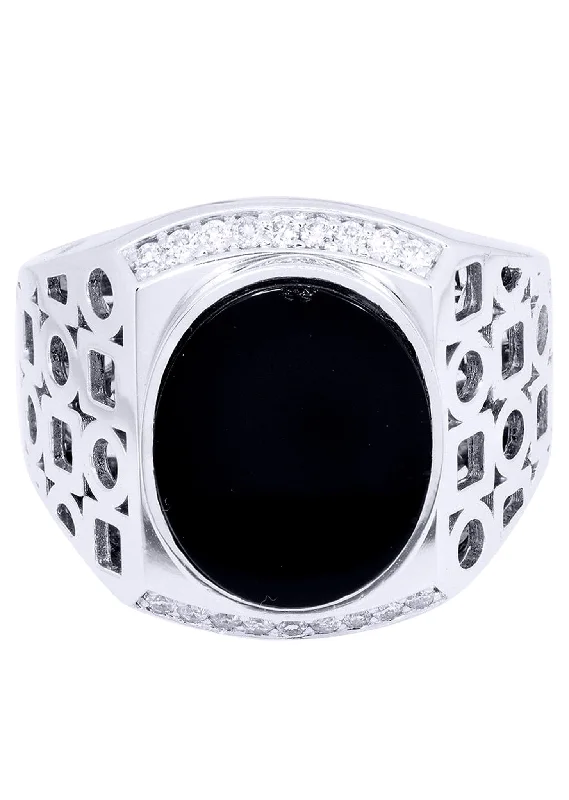 Women’s antique engagement rings-White Gold Pinky Diamond Ring| 0.25 Carats| 12.29 Grams