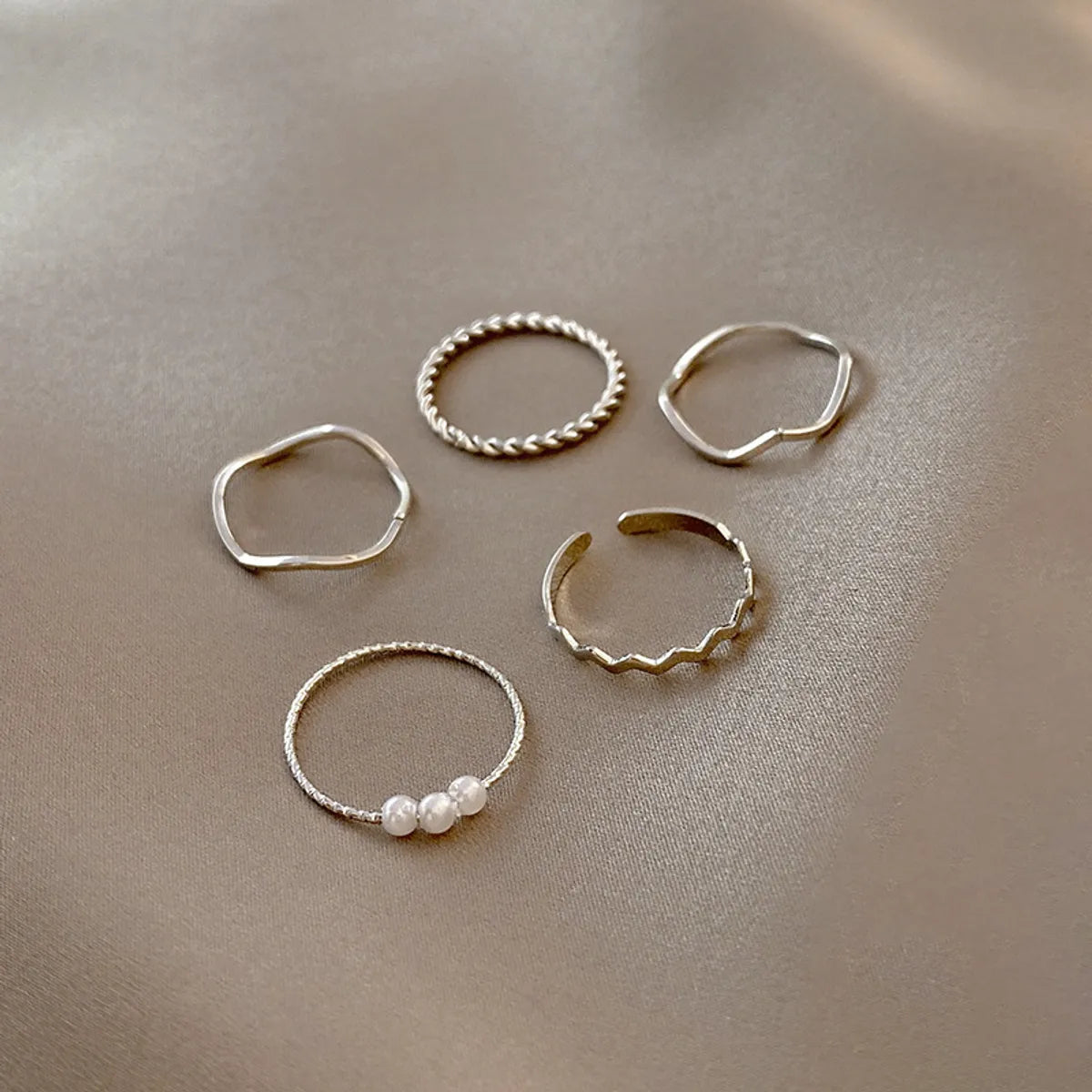 C004 Silver (Five-Piece Set)